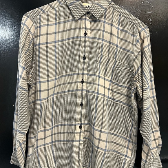 Diane Von Furstenberg Tops - Diane Von Furstenberg  vintage Black and White Casual Button Down Shirt